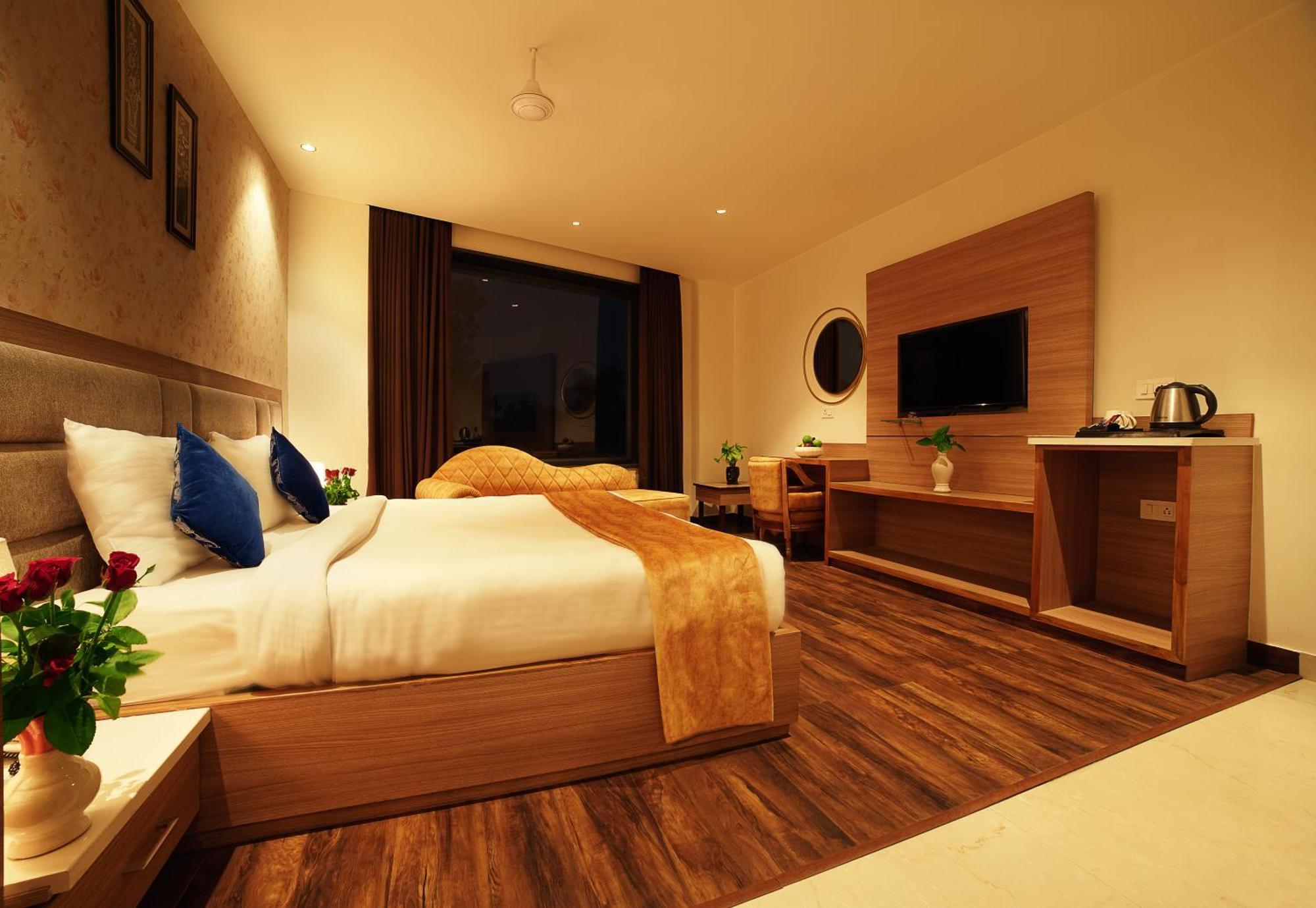 Treehouse London Street Amritsar Hotel Exterior foto